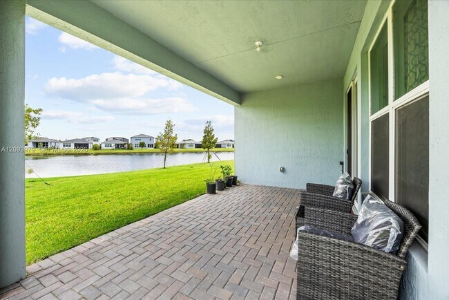 Building Photo - 8996 Remy Ln