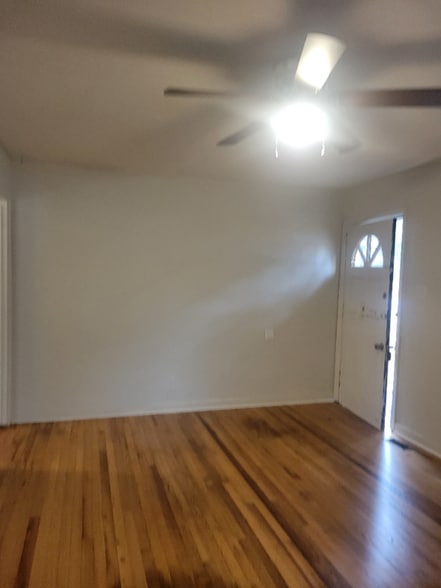 Building Photo - 1620 Old Wilson Rd