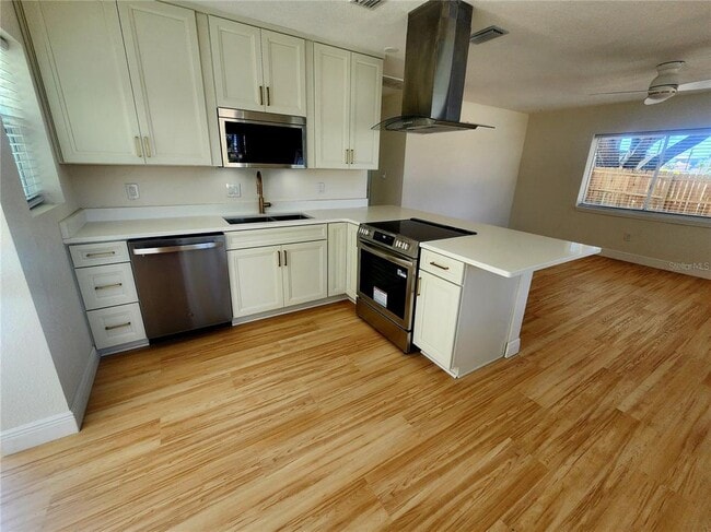 Building Photo - 2494 Del Rio Way