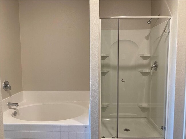 Building Photo - 229 Mount Vernon Way