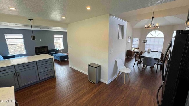 Building Photo - 7448 Plaza Taurina Dr