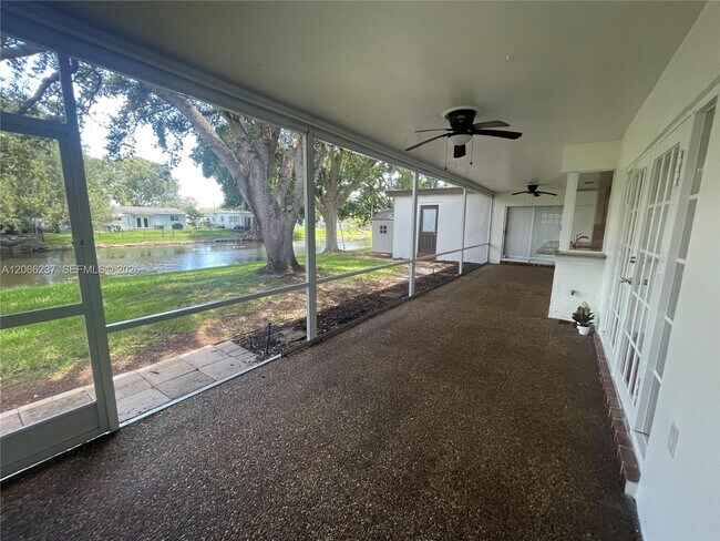 Building Photo - 9301 SW 54th St
