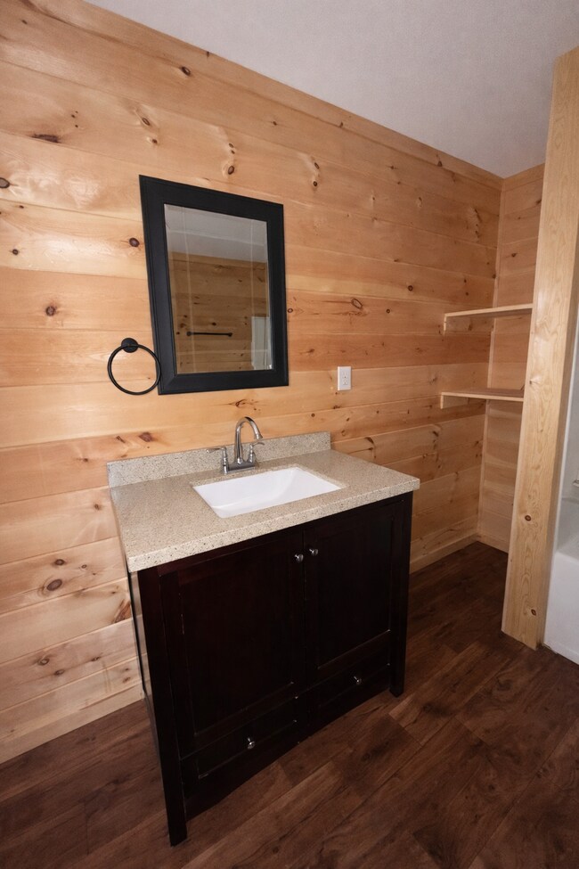 Building Photo - 73 Redbud Trl