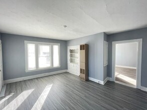 Building Photo - 301 Amory St
