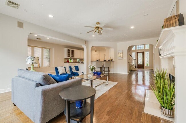 Building Photo - 5706 Cielio Bay Ct