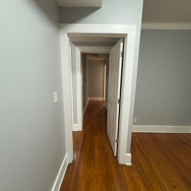 Building Photo - 7010 S Morgan St