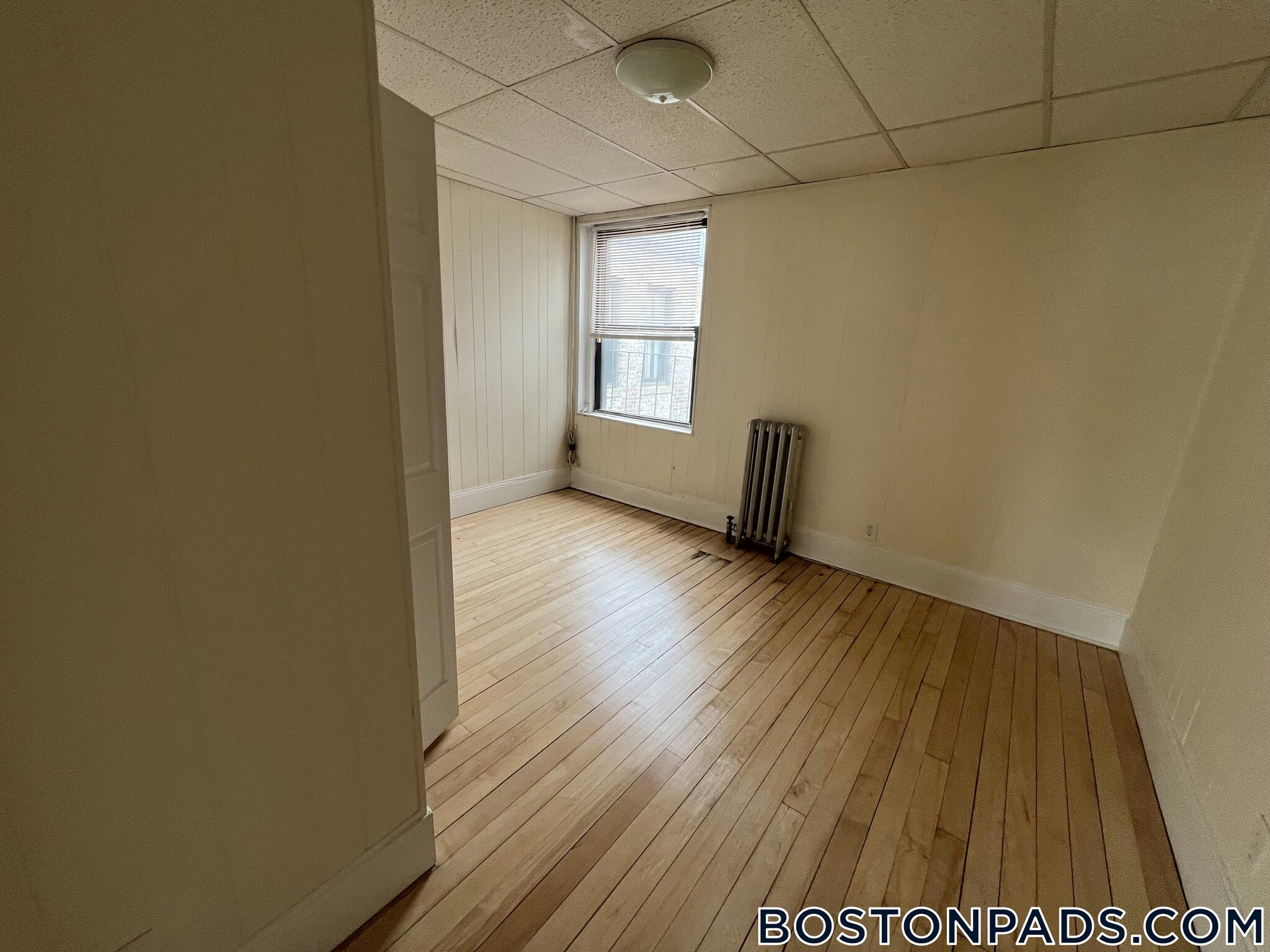 Building Photo - 437 Cambridge St