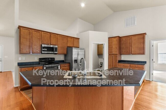 Building Photo - 116 Bascom Ct