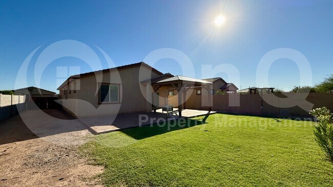 Building Photo - 40142 W Crane Dr