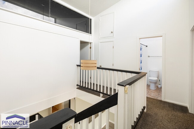 Building Photo - 95-100 Kipapa Dr. #429