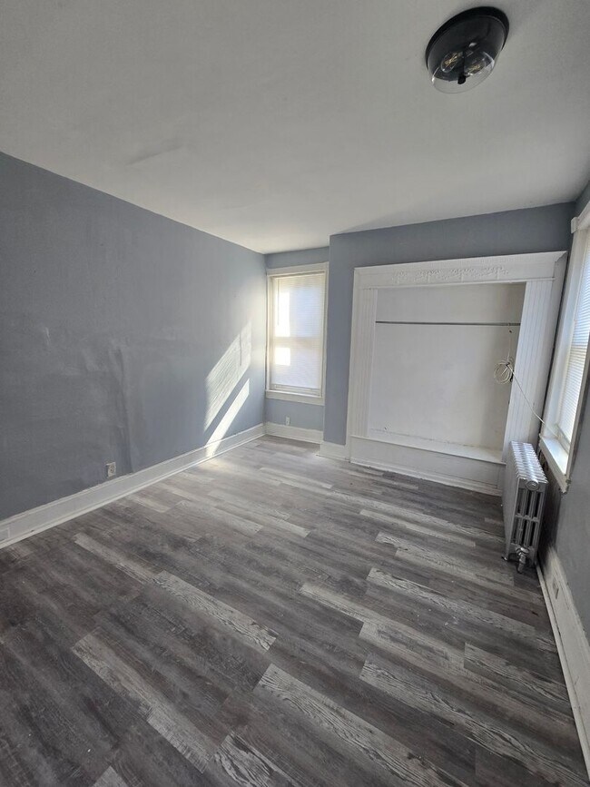 Building Photo - 5122 Greene St