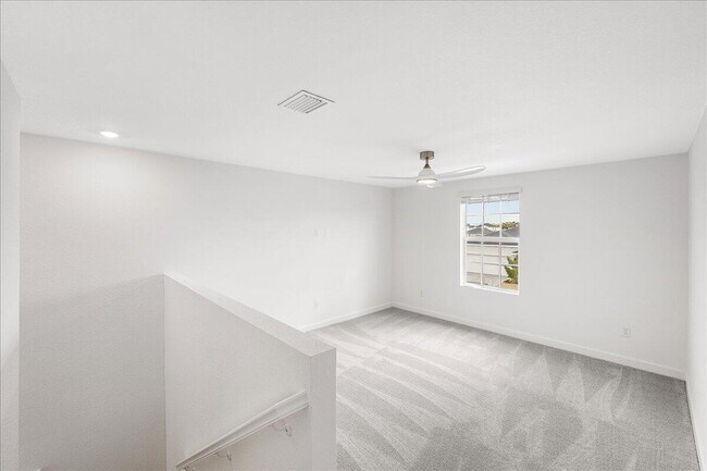 Building Photo - 6338 Windwood Wy