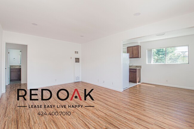 Building Photo - 6635 Etiwanda Ave