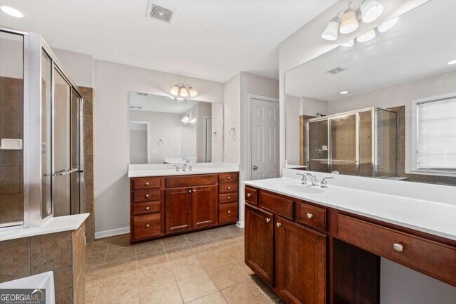 Building Photo - 4720 Wehunt Trail
