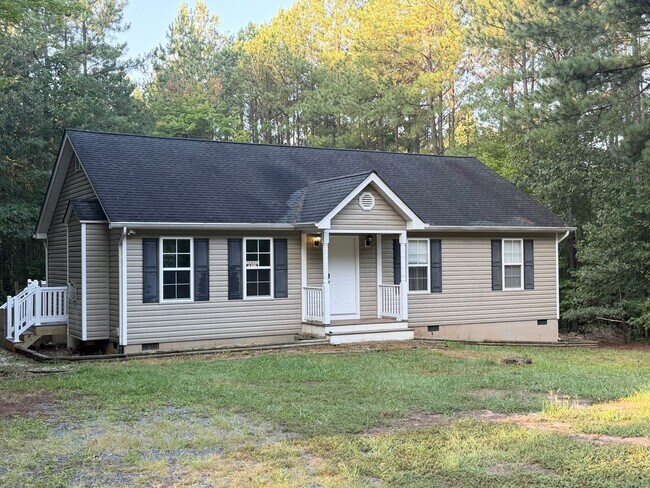 Building Photo - 7838 Bridgeport Rd