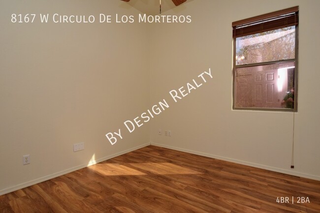 Building Photo - Stunning Santa Fe Style Home with Breathta...