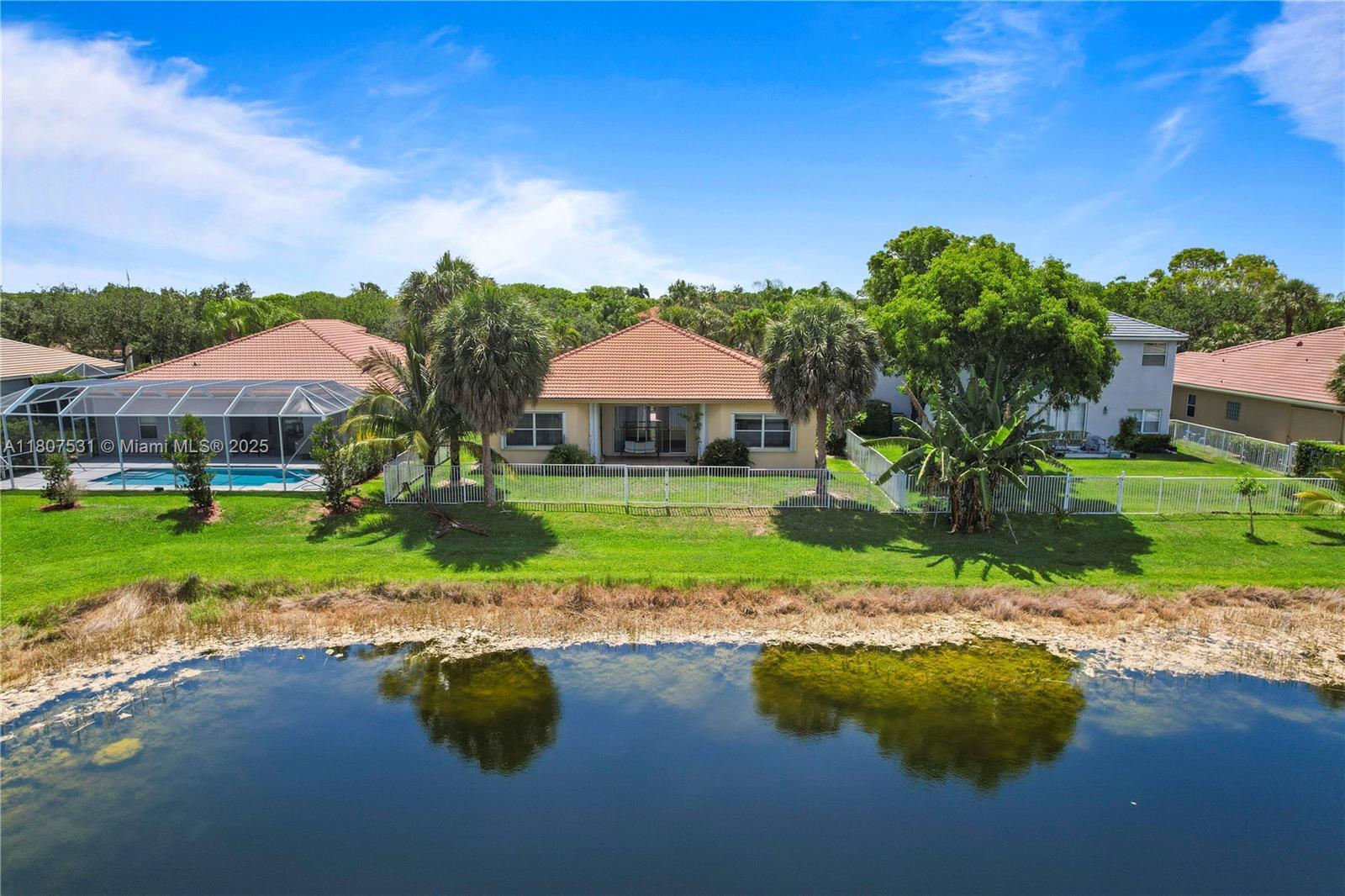 Building Photo - 4294 Diamond Ter