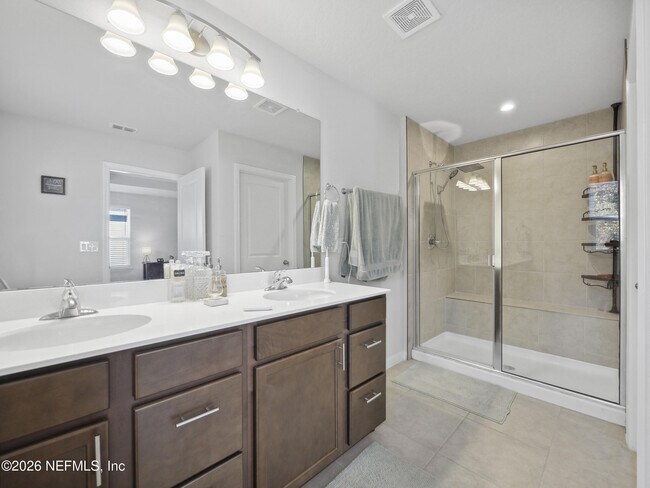 Building Photo - 1430 Tan Tara Trl