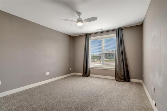 Building Photo - 3517 Windhaven Pkwy