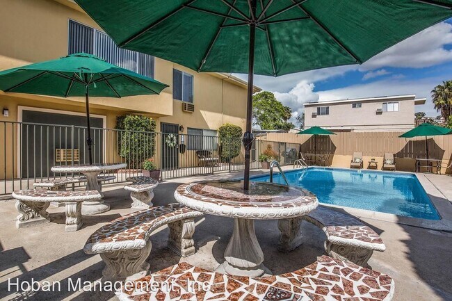 Building Photo - 4323 Parks Ave