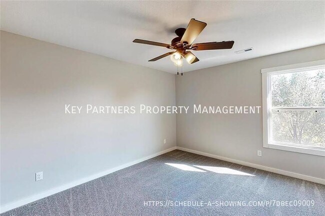 Building Photo - 16439 Blair-