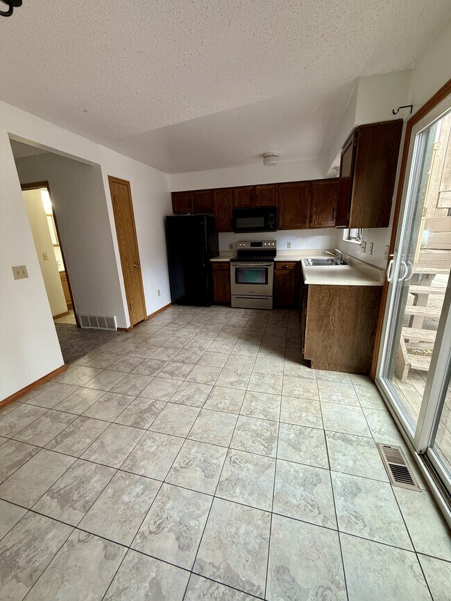 Building Photo - 4774 N Carefree Cir