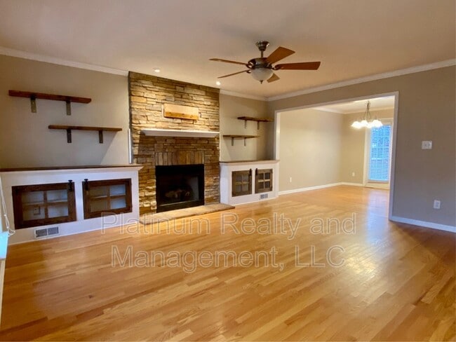 Building Photo - 1477 Cedar Springs Cir