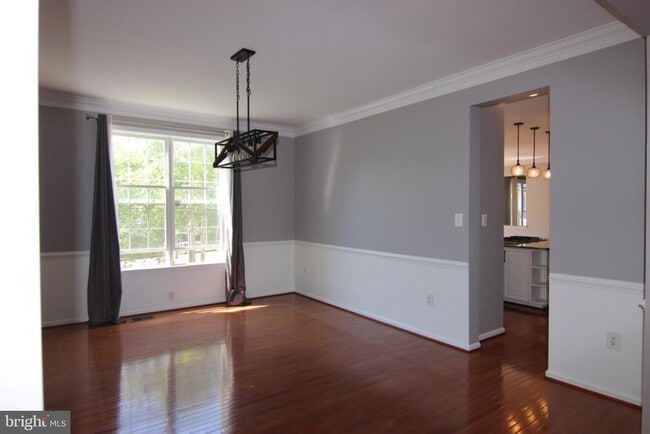 Building Photo - 25783 Fenian Ct