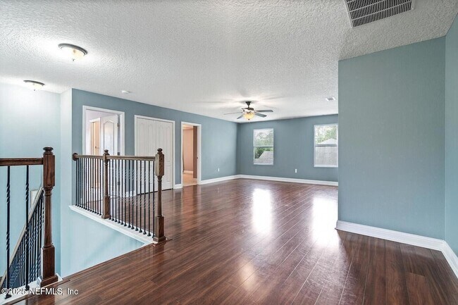 Building Photo - 11725 Paddock Gates Dr