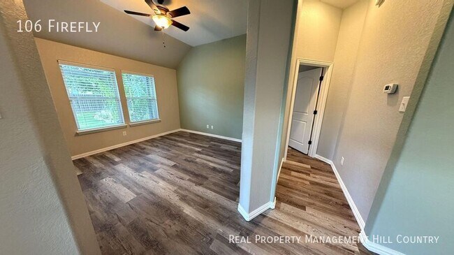 Building Photo - 106 Firefly-