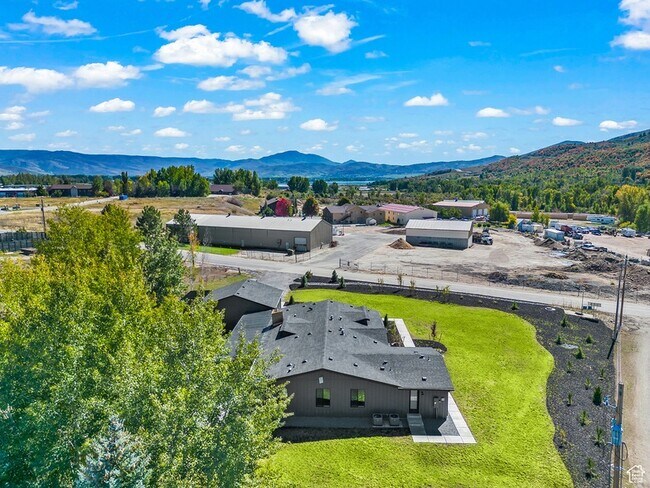 Building Photo - 4736 E 2650 N