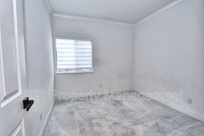 Building Photo - 3112 Gennaker Way