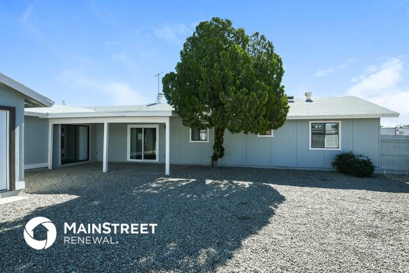 Building Photo - 1716 W Sequoia Dr