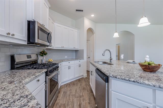 Building Photo - 2826 Pronghorn Dr
