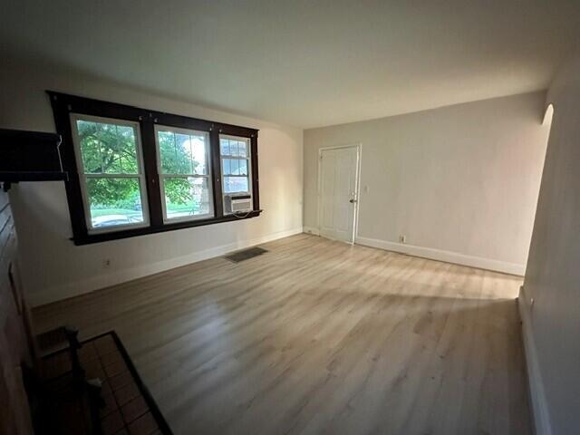 Building Photo - 223 Glazier Ave