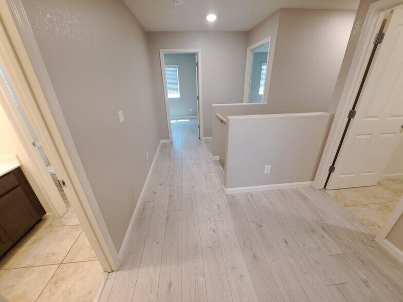 Building Photo - 240 Alboran Sea Cir