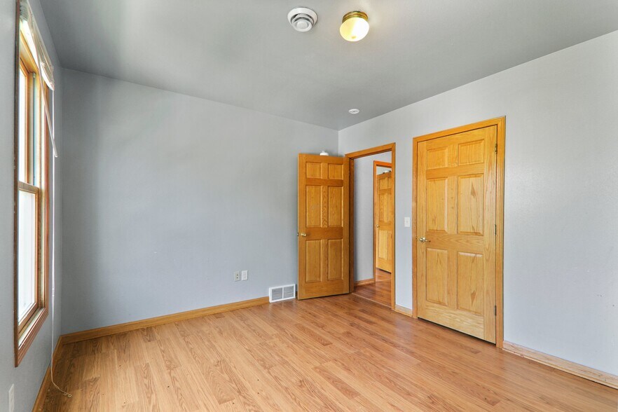 Bedroom 2 - 217 E Jefferson St