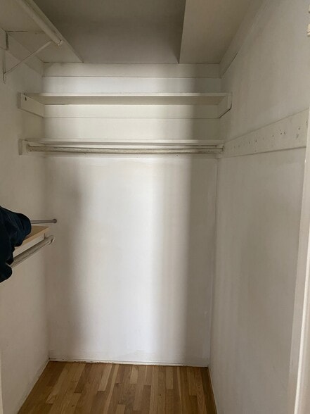 Walk in Closet - 212 5th St