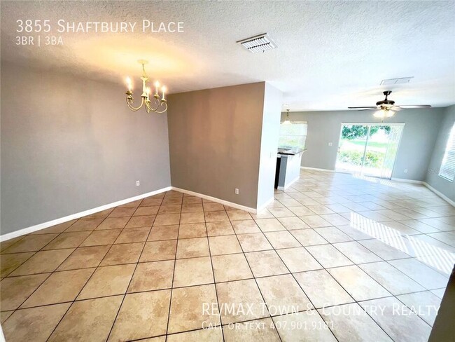 Building Photo - 3855 Shaftbury Pl