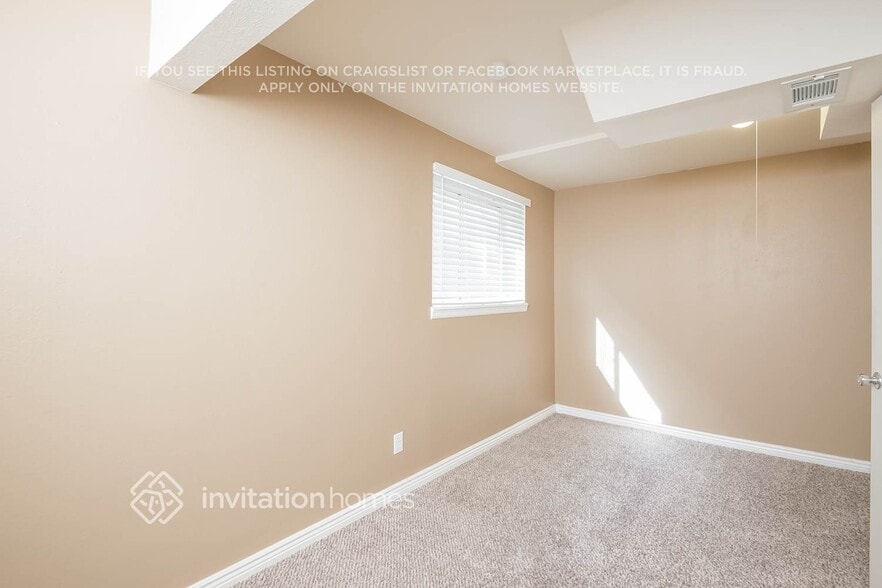Building Photo - 5004 S Richfield Cir