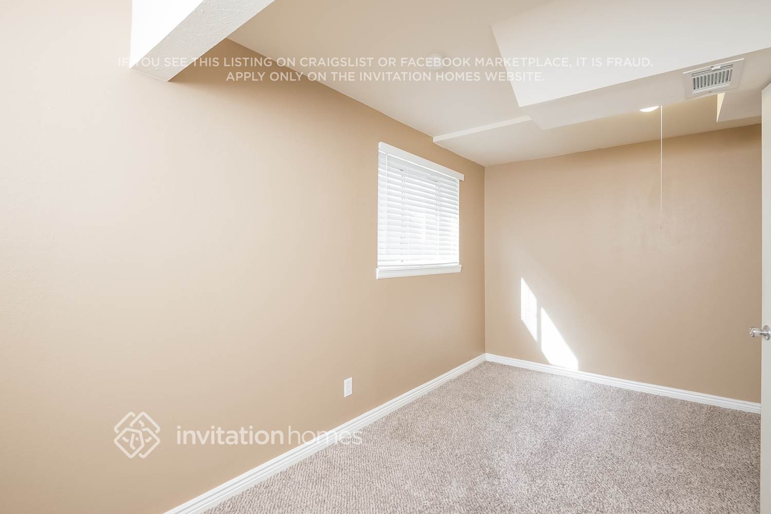 Building Photo - 5004 S Richfield Cir