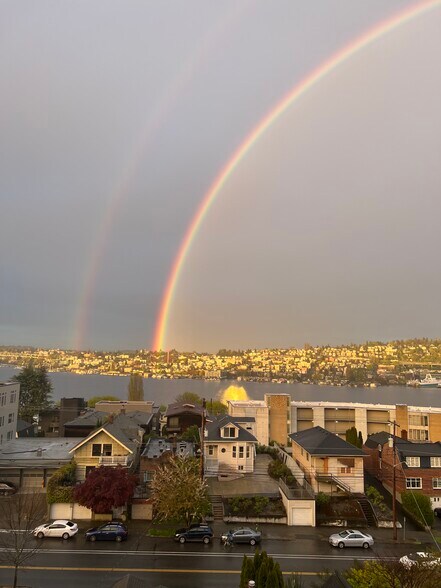 Building Photo - 655 Crockett St