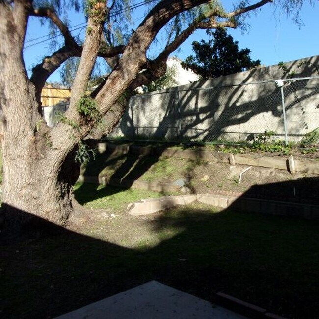 Building Photo - Spacious Private Home with Pool on Nearly Half an Acre