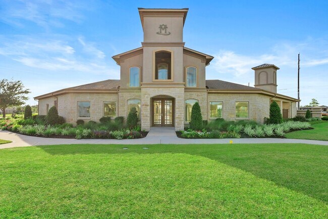 Building Photo - 3506 Lake Bella Megan Dr