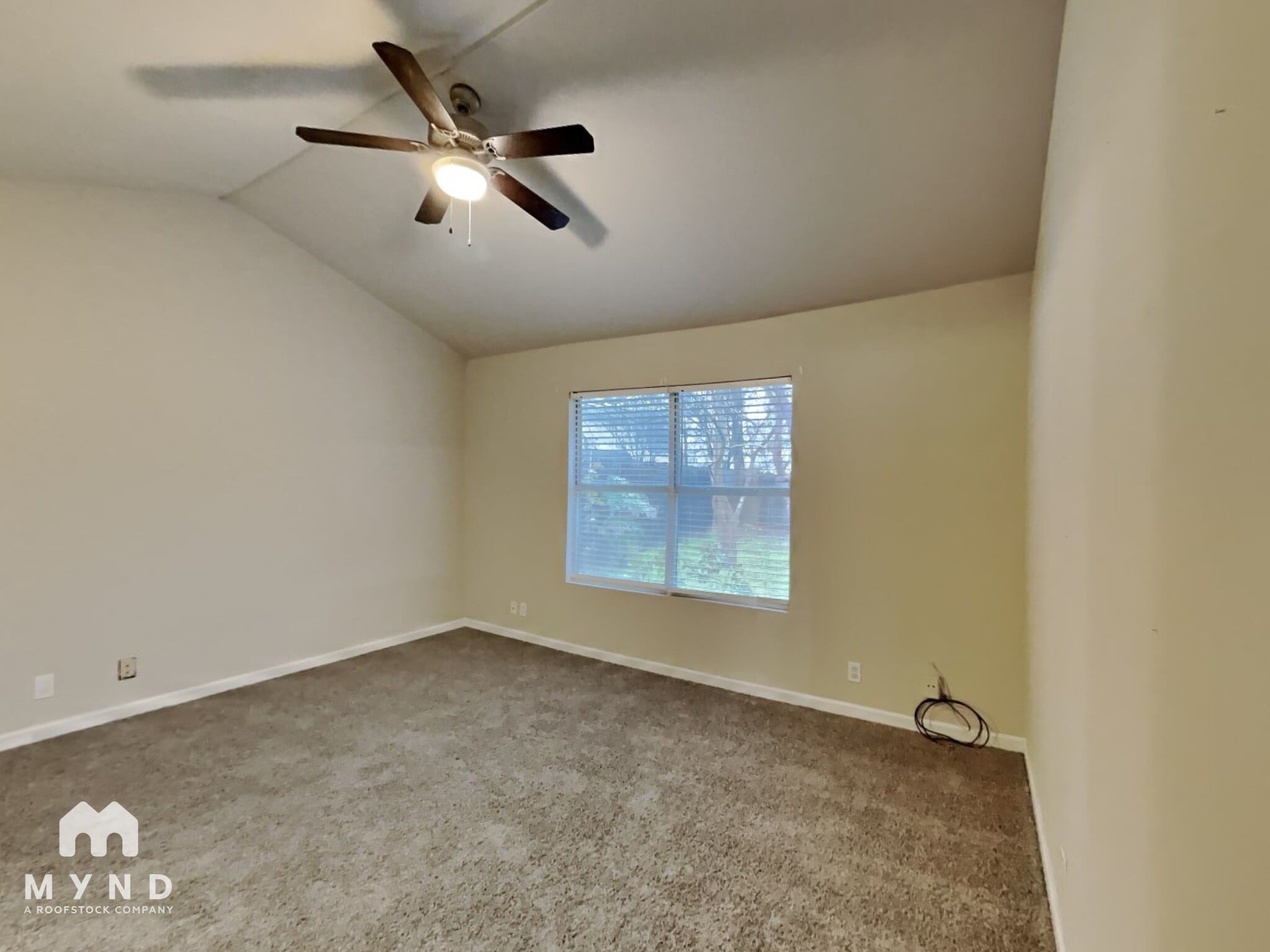 Building Photo - 6204 Duchess Dr