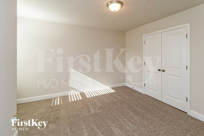 Building Photo - 2027 Cypress Village Dr NW