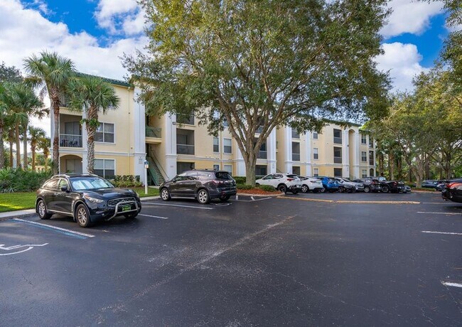 Building Photo - 8900 Legacy Ct