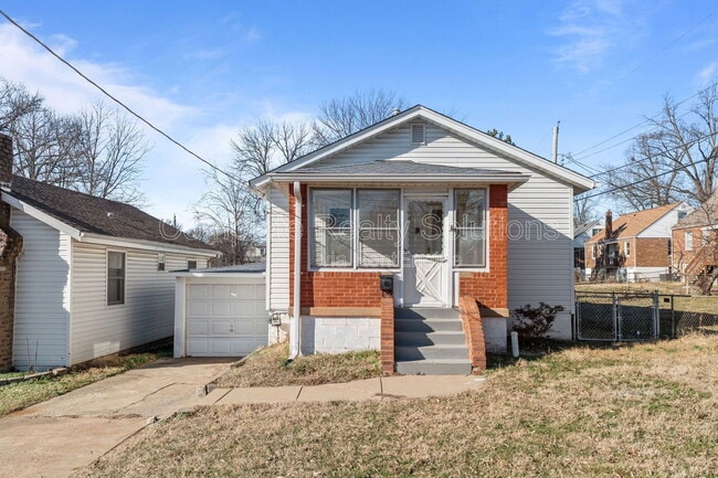 Building Photo - 3007 Hilleman Ave