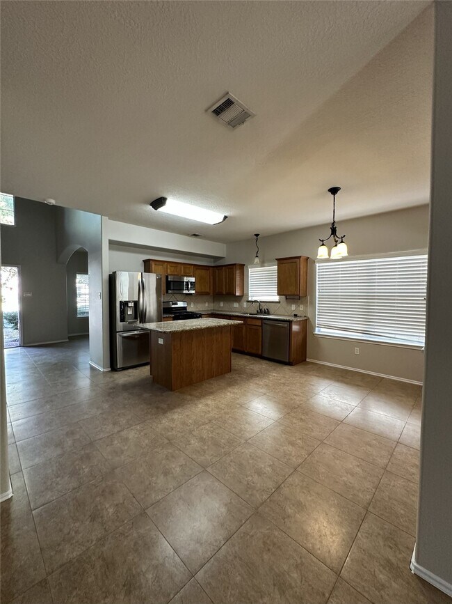 Building Photo - 3410 Azalea Sands Dr