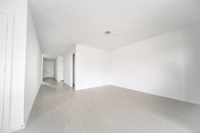 Building Photo - 9314 Speckled Trout Dr